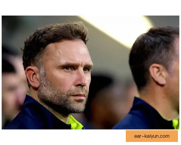 莱万多夫斯基与梅西本赛季表现对比，状态持续提升引人关注